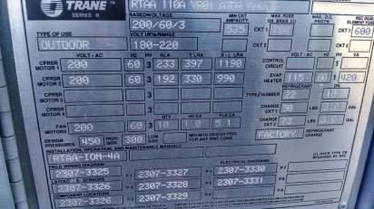 TRANE RTAA 110A YR01 A3D0 GNB Chiller used for sale price #9067055 ...