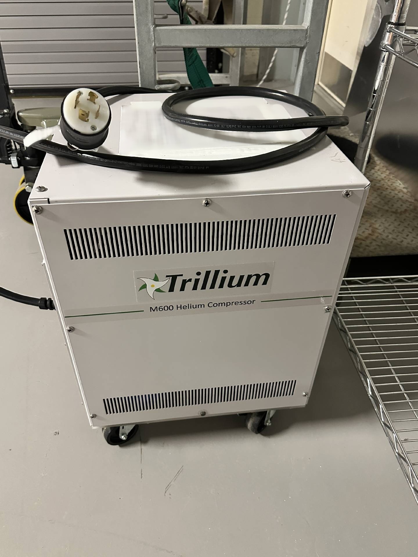 Photo Utilisé TRILLIUM M600 À vendre