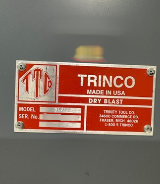 图为 已使用的 TRINCO Sandblast cabinet 待售
