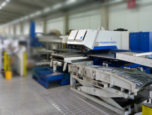 Photo Used TRUMPF TC 600 Laserpress For Sale