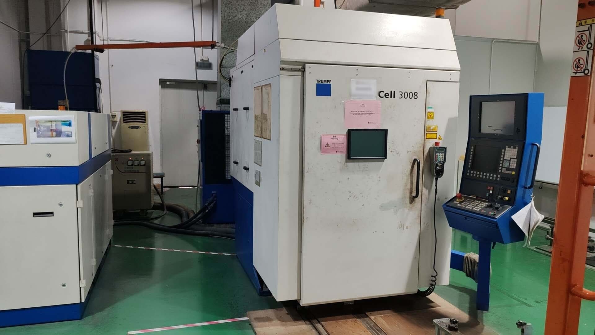 フォト（写真） 使用される TRUMPF TruLaser CELL 3008 販売のために
