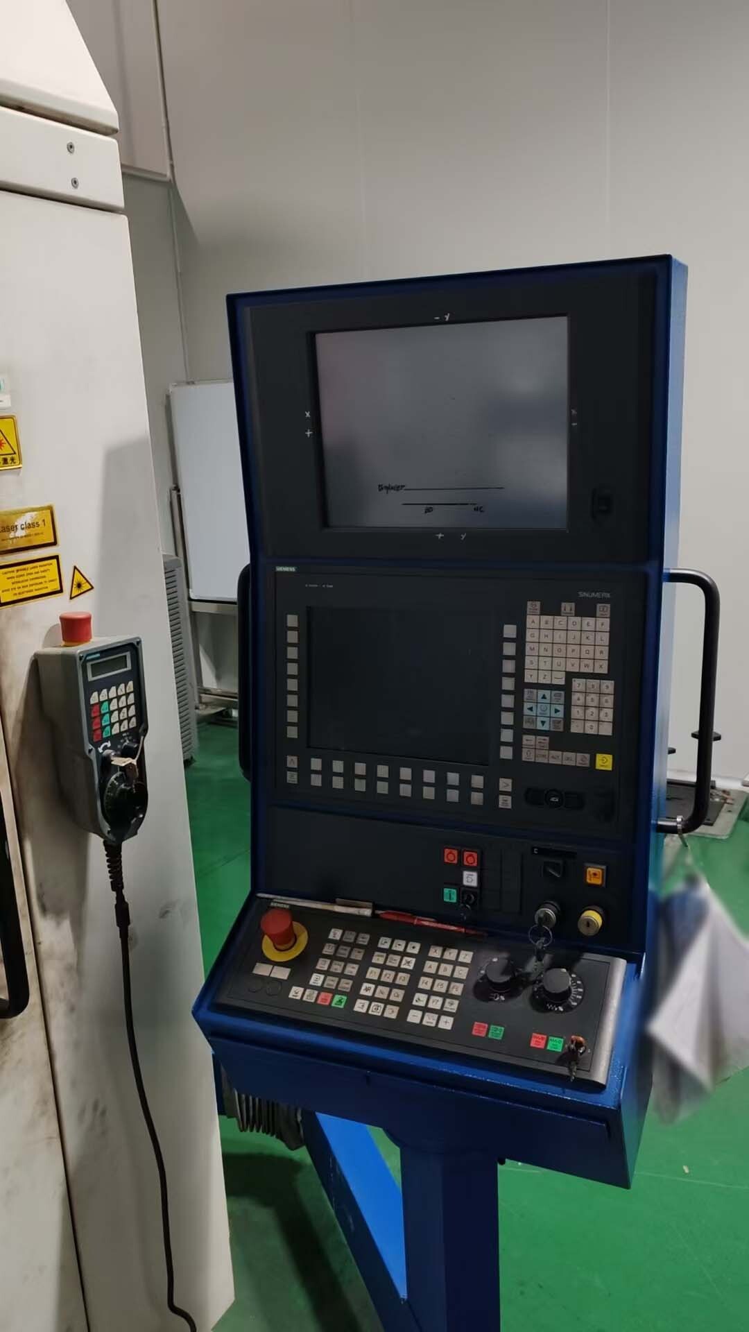 フォト（写真） 使用される TRUMPF TruLaser CELL 3008 販売のために