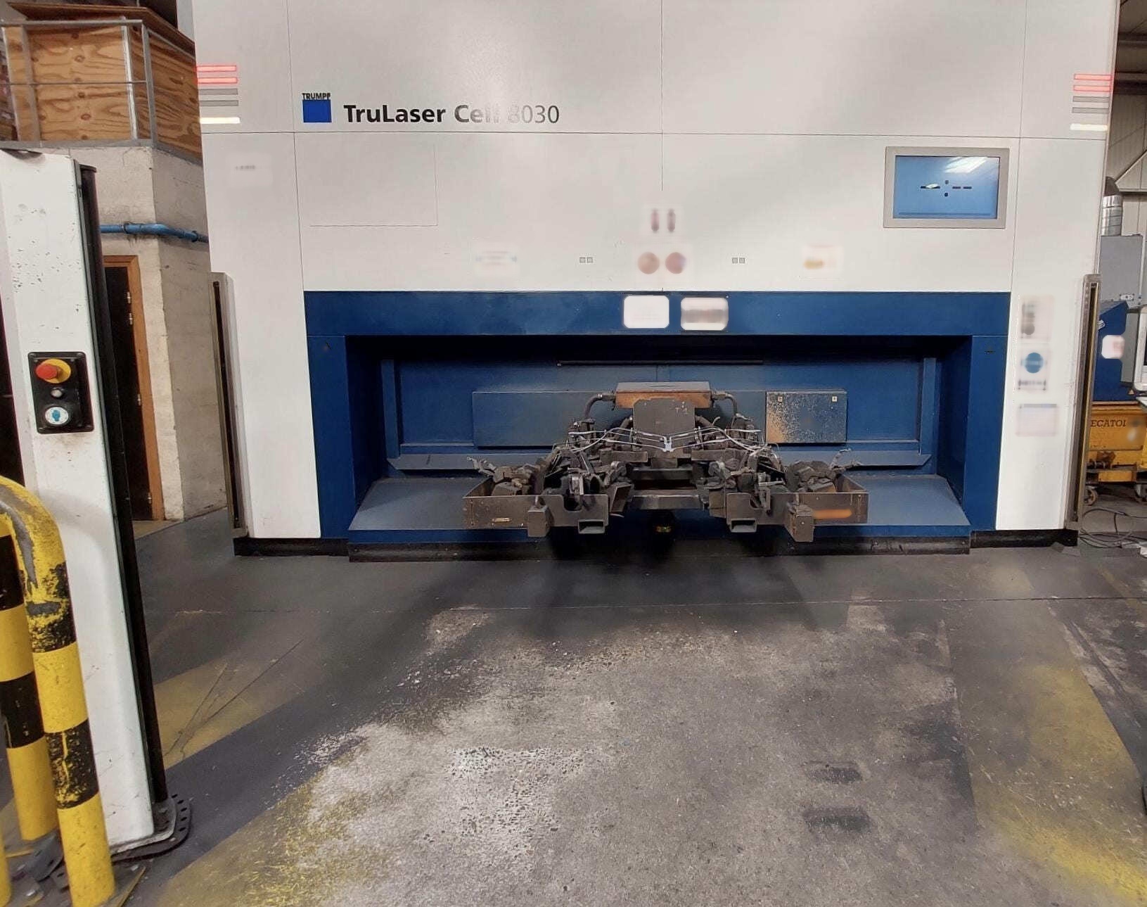 图为 已使用的 TRUMPF TruLaser CELL 8030 待售