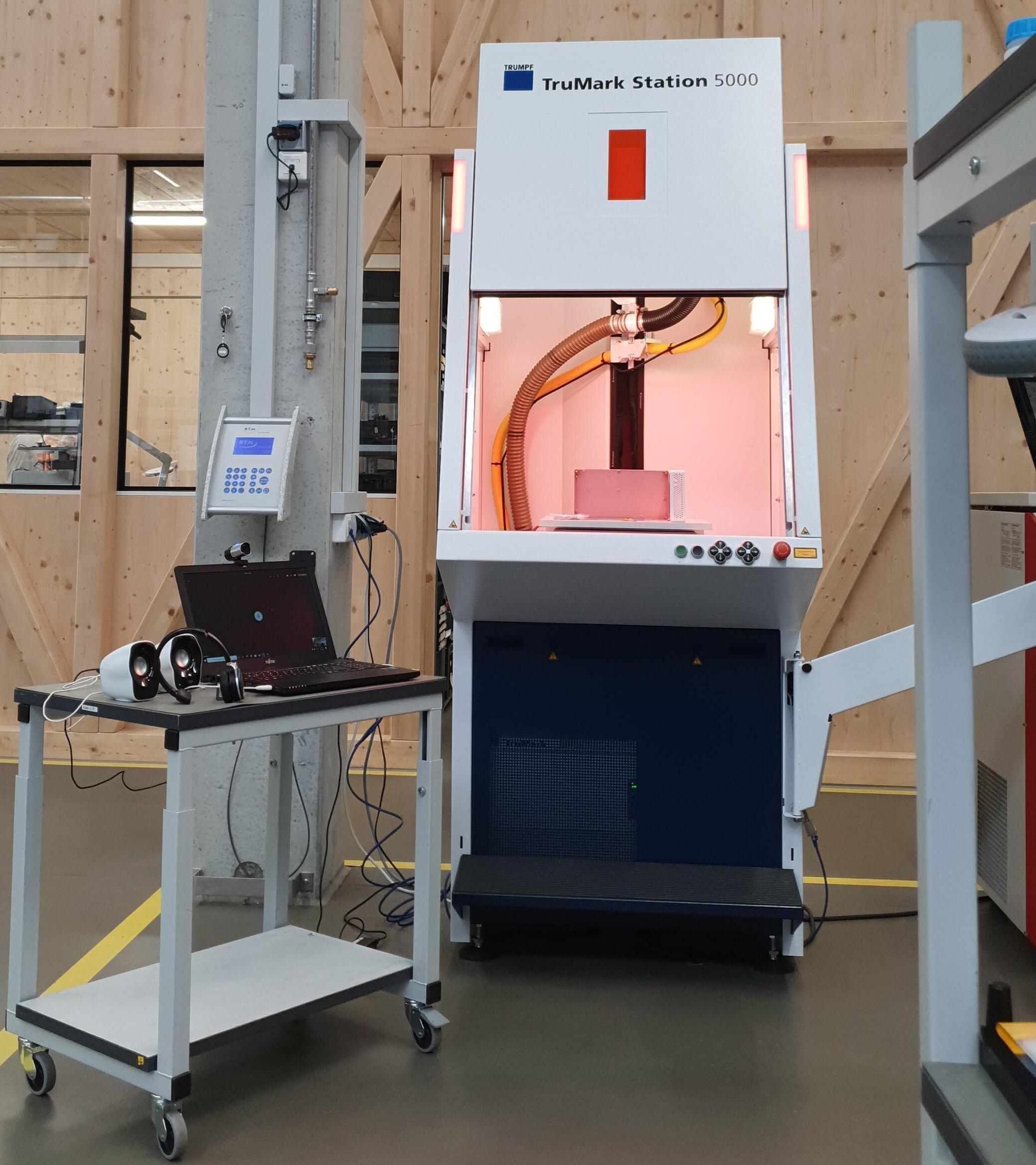 사진 사용됨 TRUMPF TruMark Station 5000 판매용