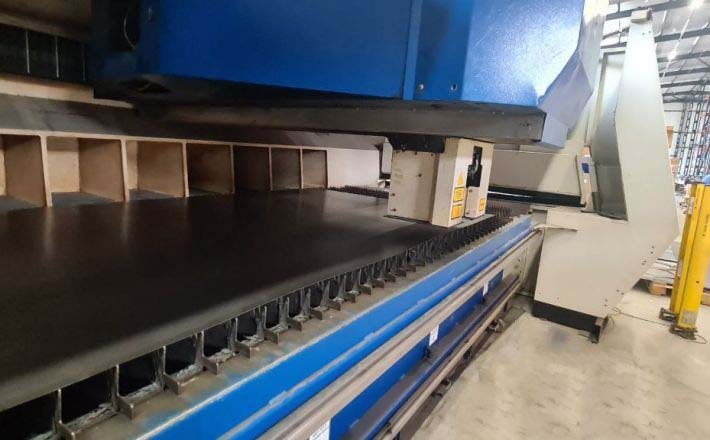 Photo Utilisé TRUMPF Trumatic L2510 À vendre