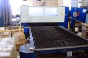 Foto Verwendet TRUMPF Trumatic L3030 Zum Verkauf