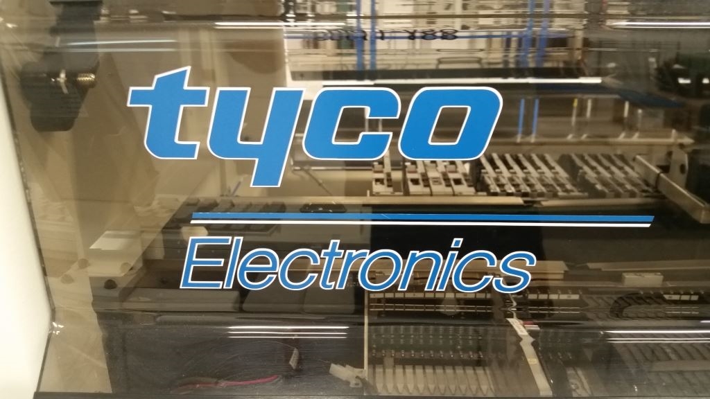 Photo Used TYCO ELECTRONICS QUAD QSV-1 Plus For Sale