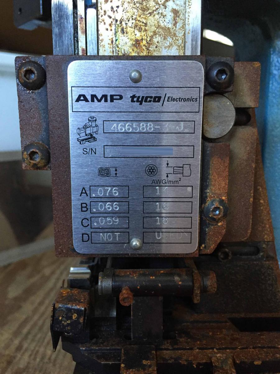 Photo Used TYCO AMP For Sale