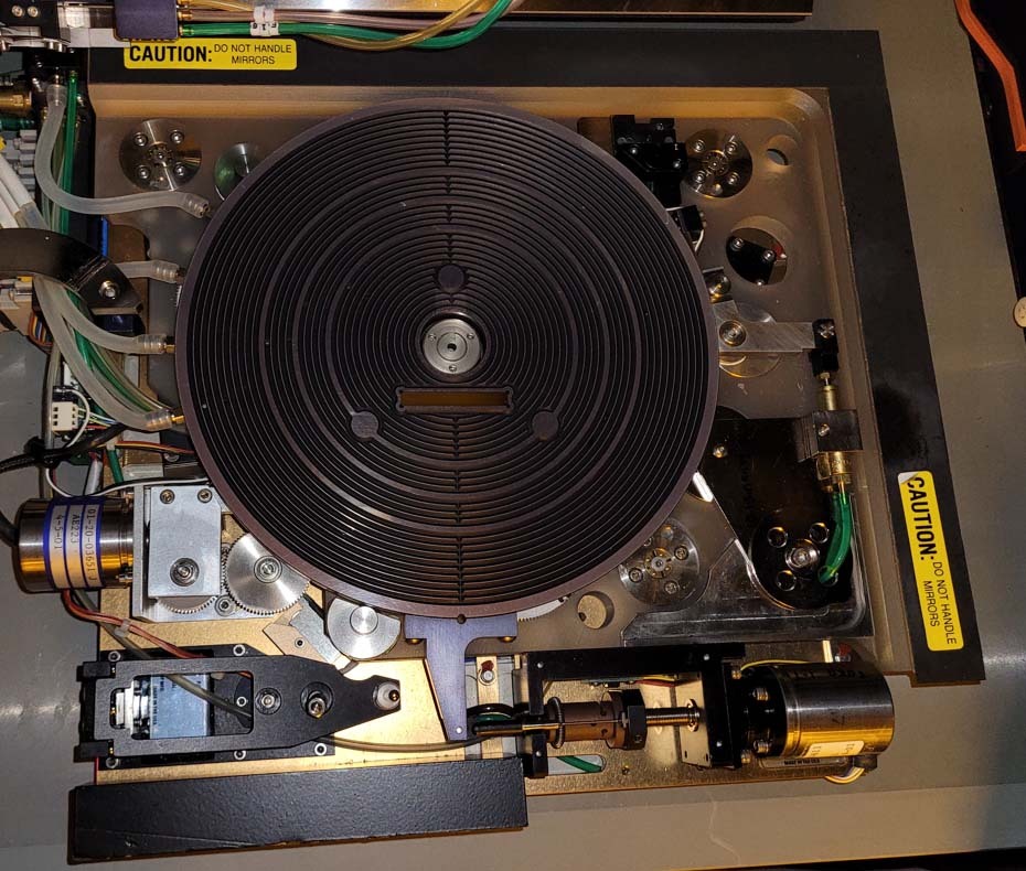 사진 사용됨 ULTRATECH Saturn Spectrum 3 판매용