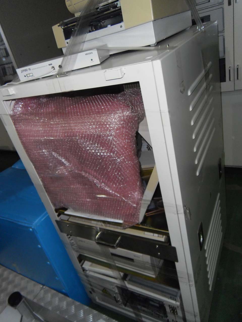 Photo Used ULVAC Ceraus ZX-1000 For Sale