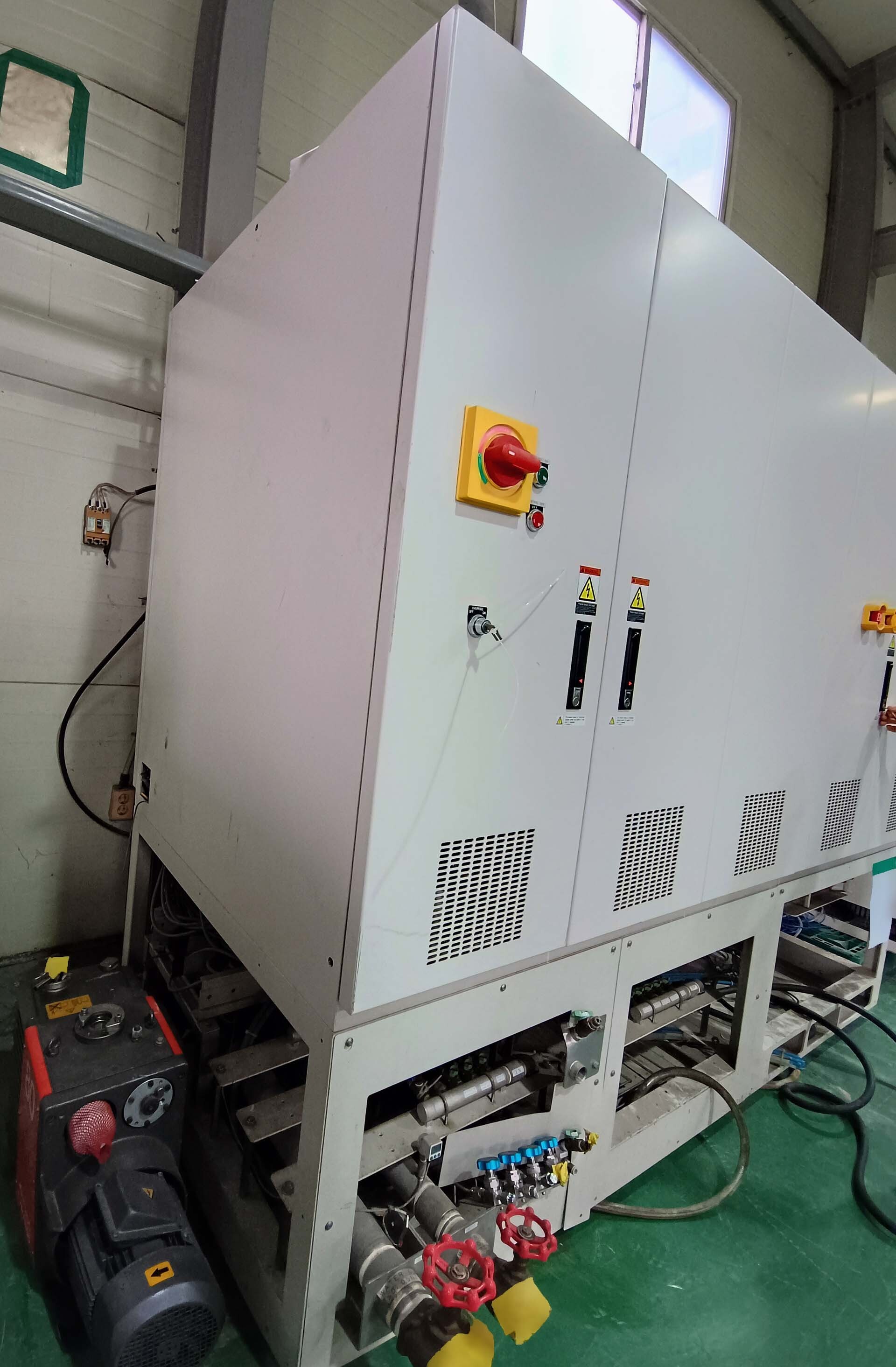 사진 사용됨 ULVAC CME-200J 판매용
