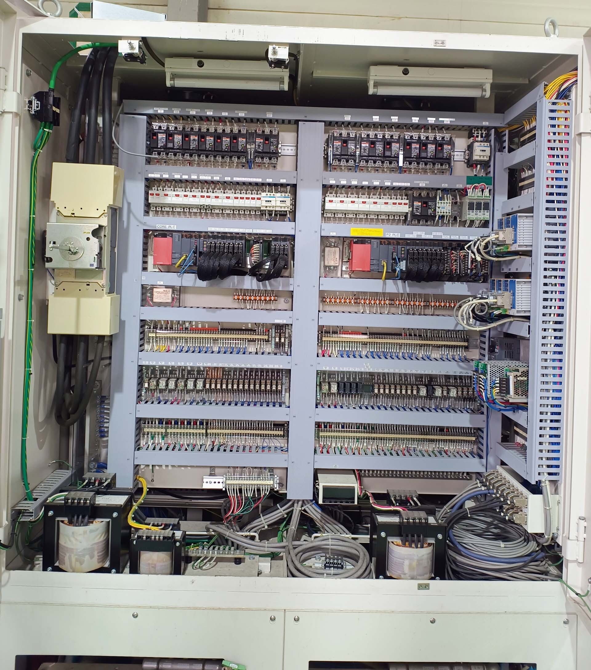 사진 사용됨 ULVAC CME-200J 판매용