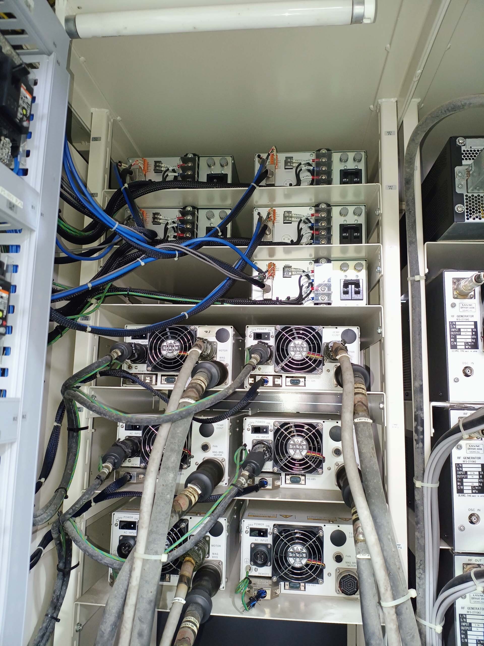 사진 사용됨 ULVAC CME-200J 판매용