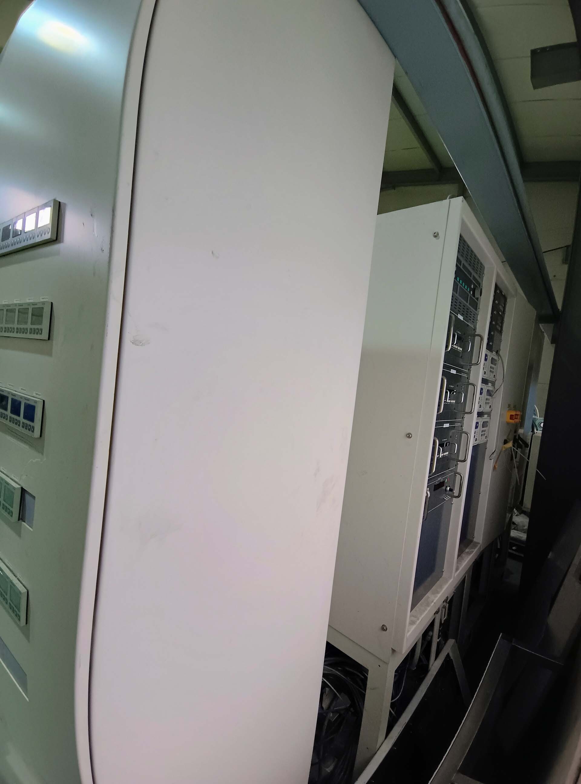 사진 사용됨 ULVAC CME-200J 판매용