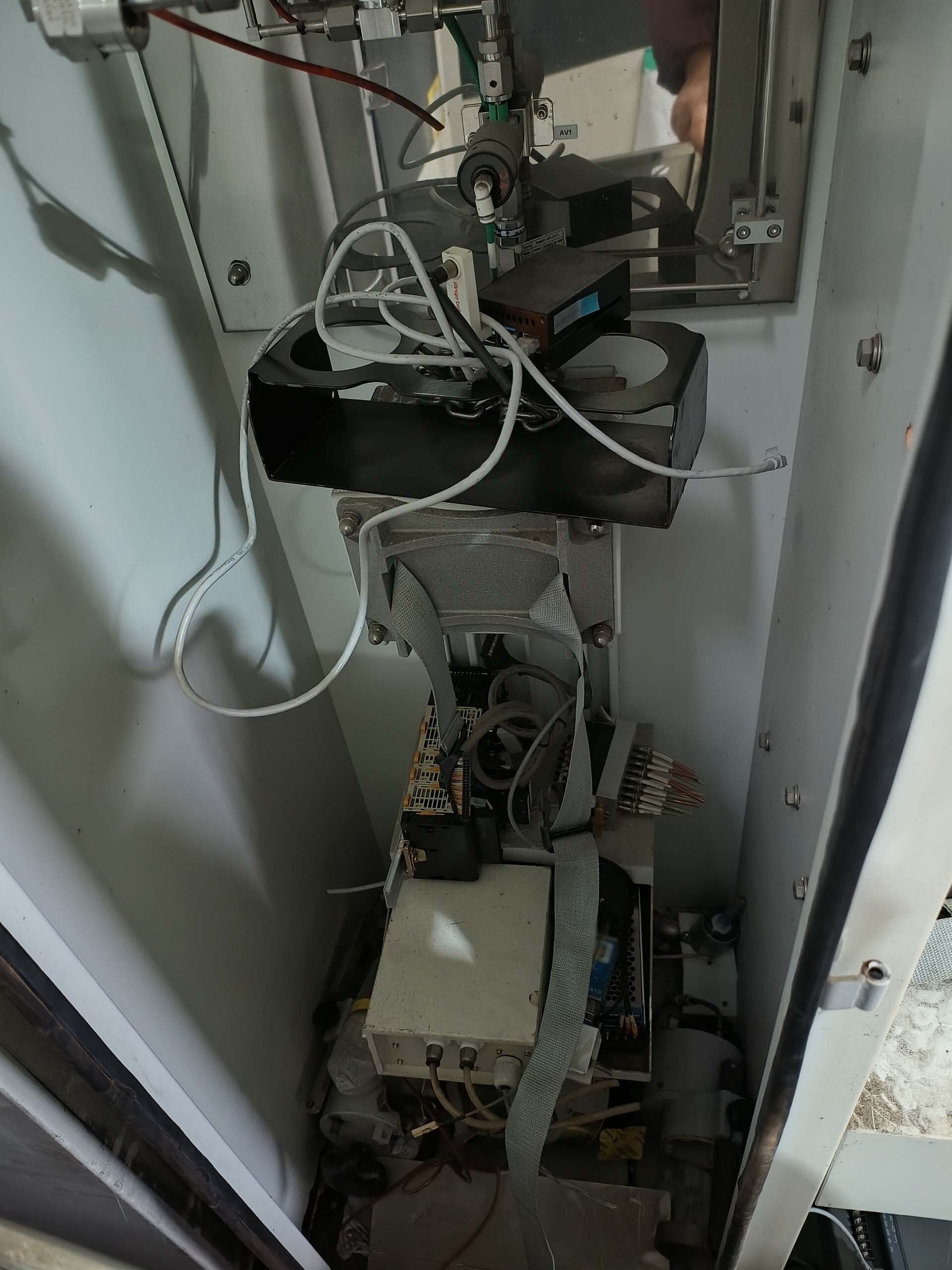 사진 사용됨 ULVAC CME-200J 판매용
