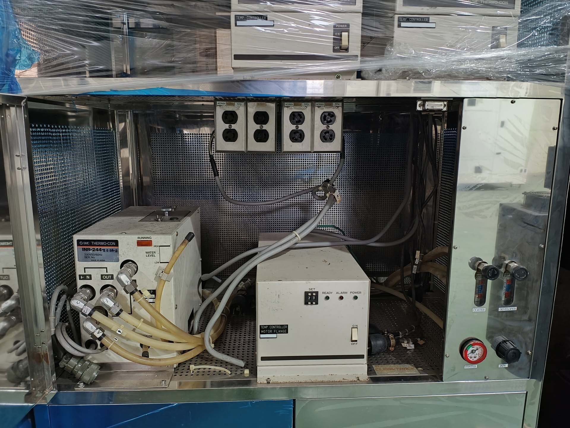 사진 사용됨 ULVAC CME-200J 판매용