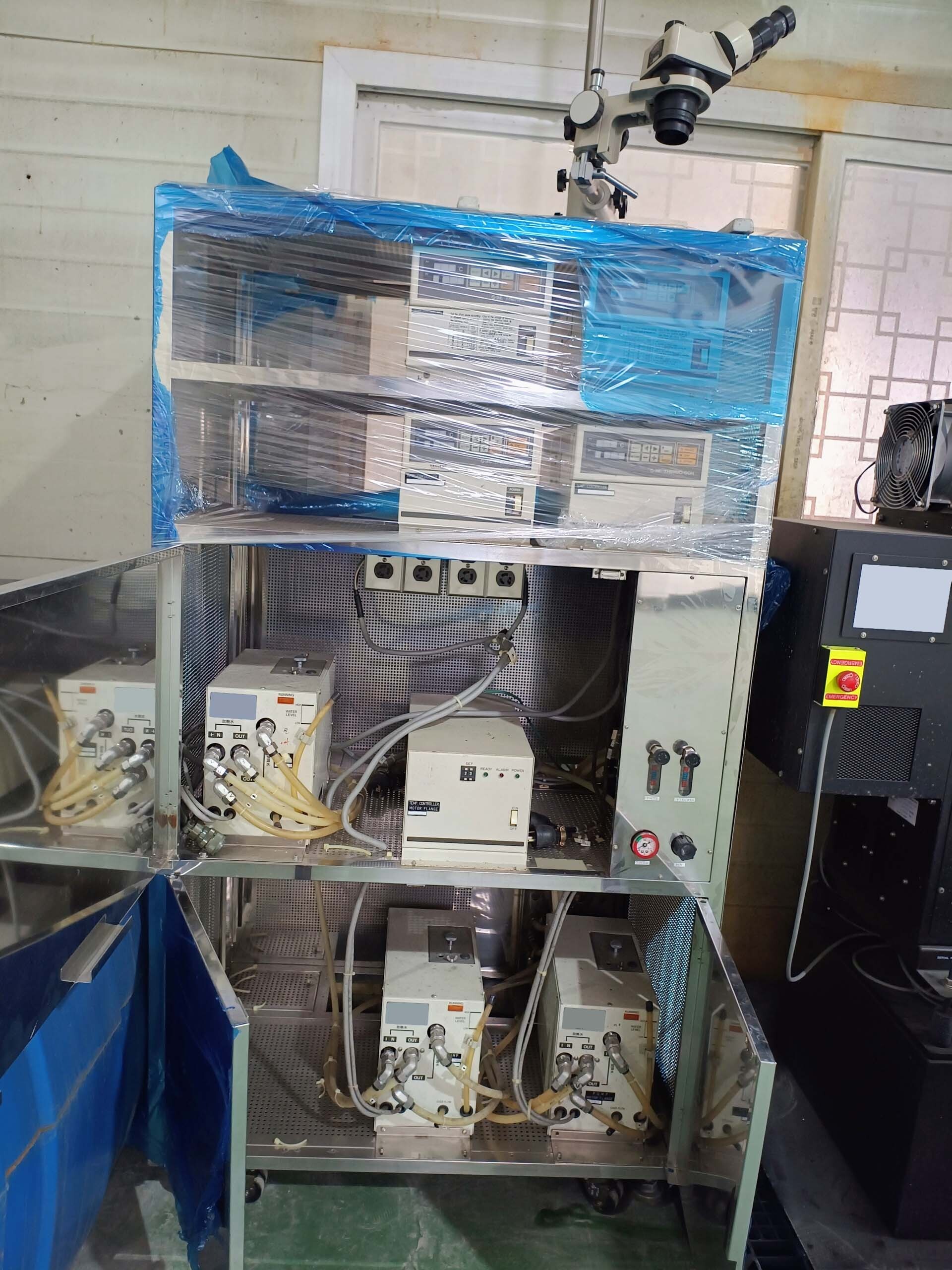 사진 사용됨 ULVAC CME-200J 판매용