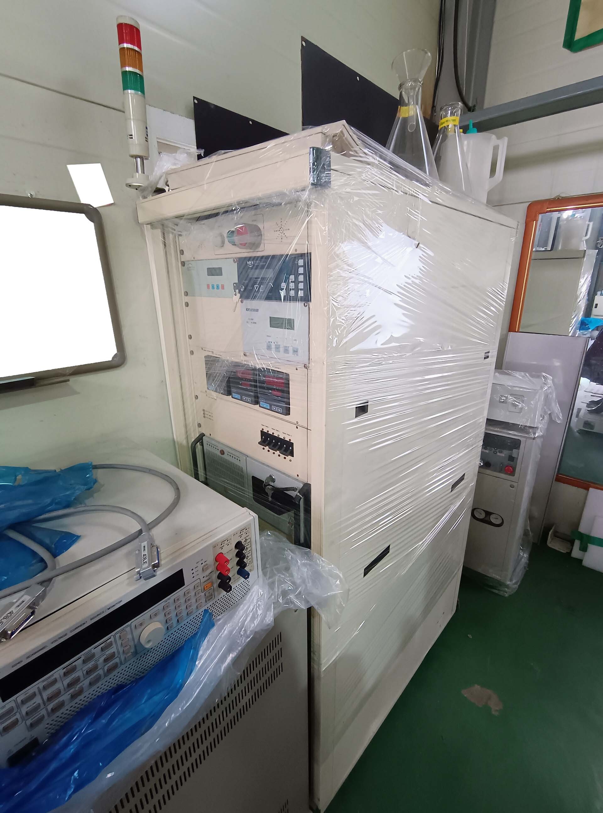 사진 사용됨 ULVAC CME-200J 판매용