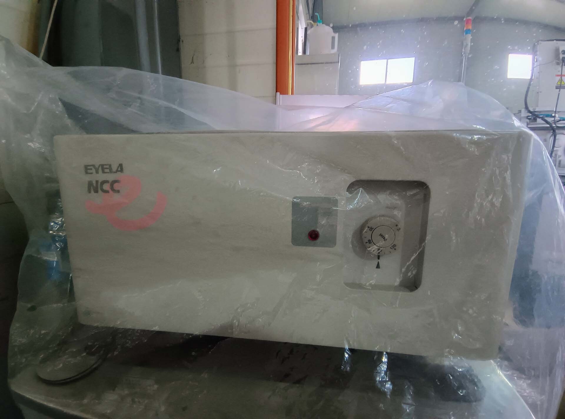 사진 사용됨 ULVAC CME-200J 판매용