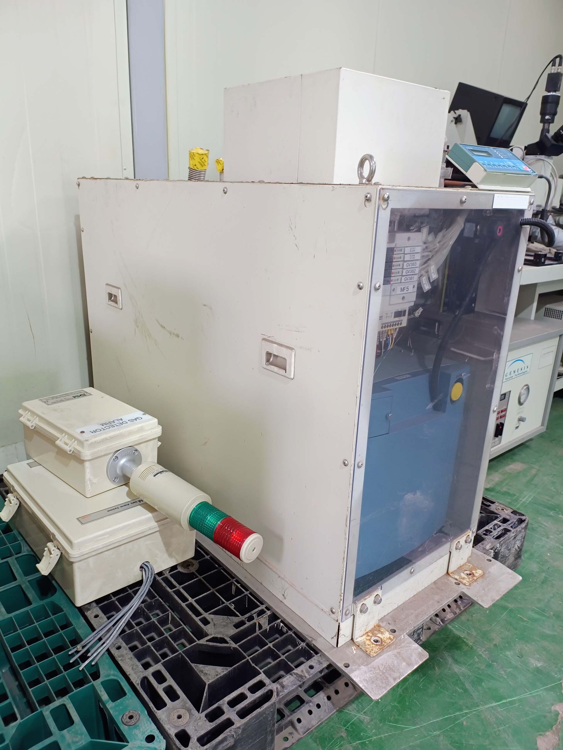 사진 사용됨 ULVAC CME-200J 판매용
