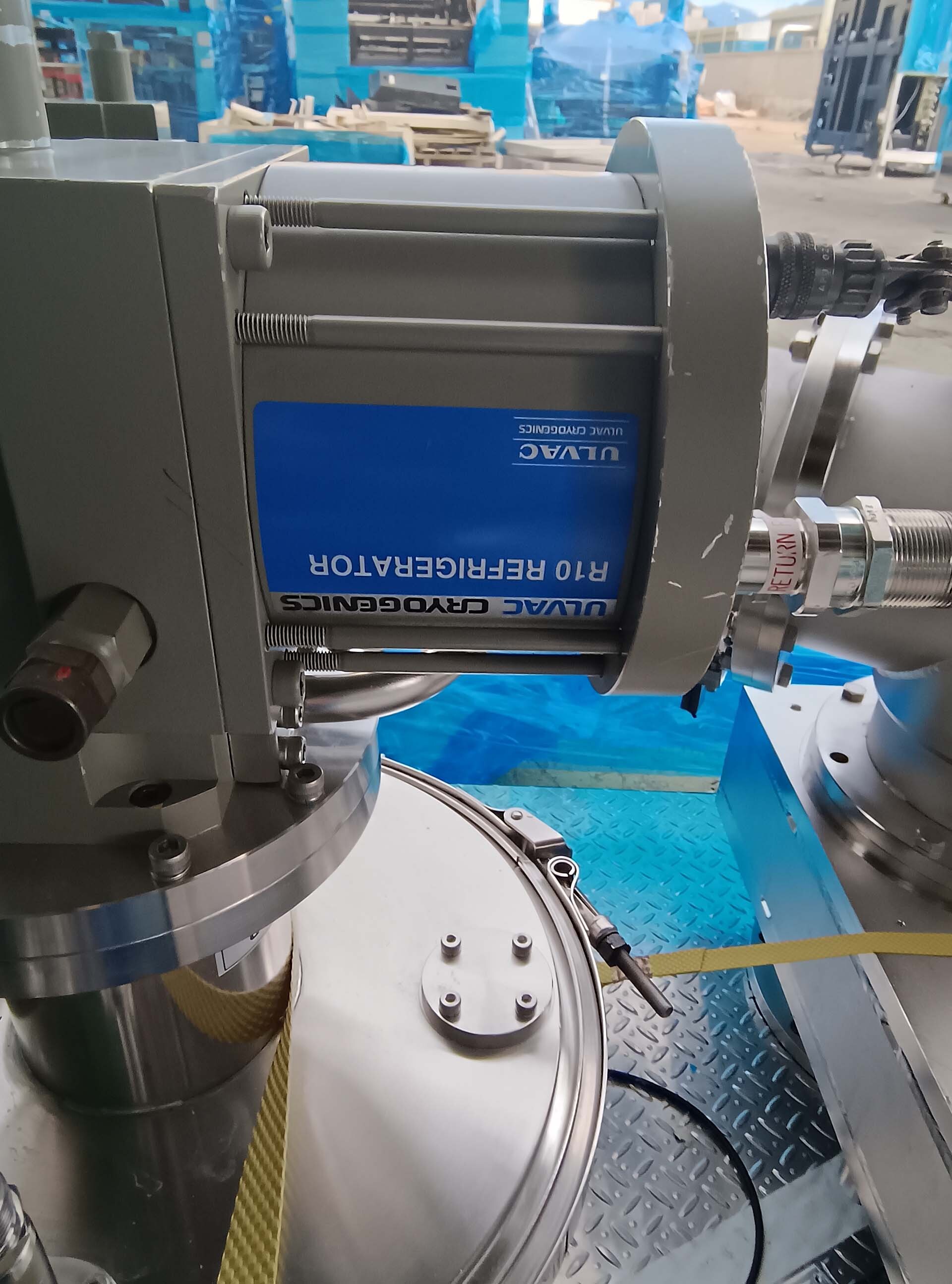 Photo Used ULVAC Cryo-U8HSP For Sale