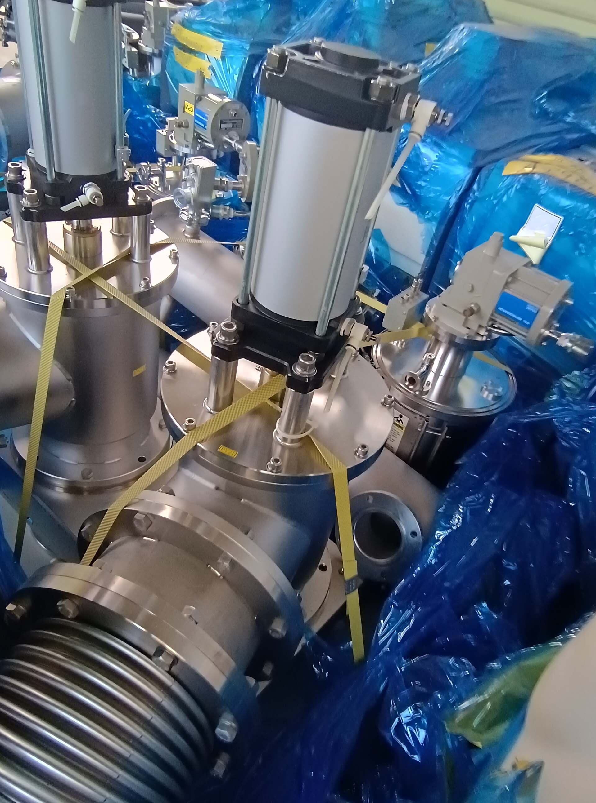 Foto Verwendet ULVAC Cryo-U8HSP Zum Verkauf