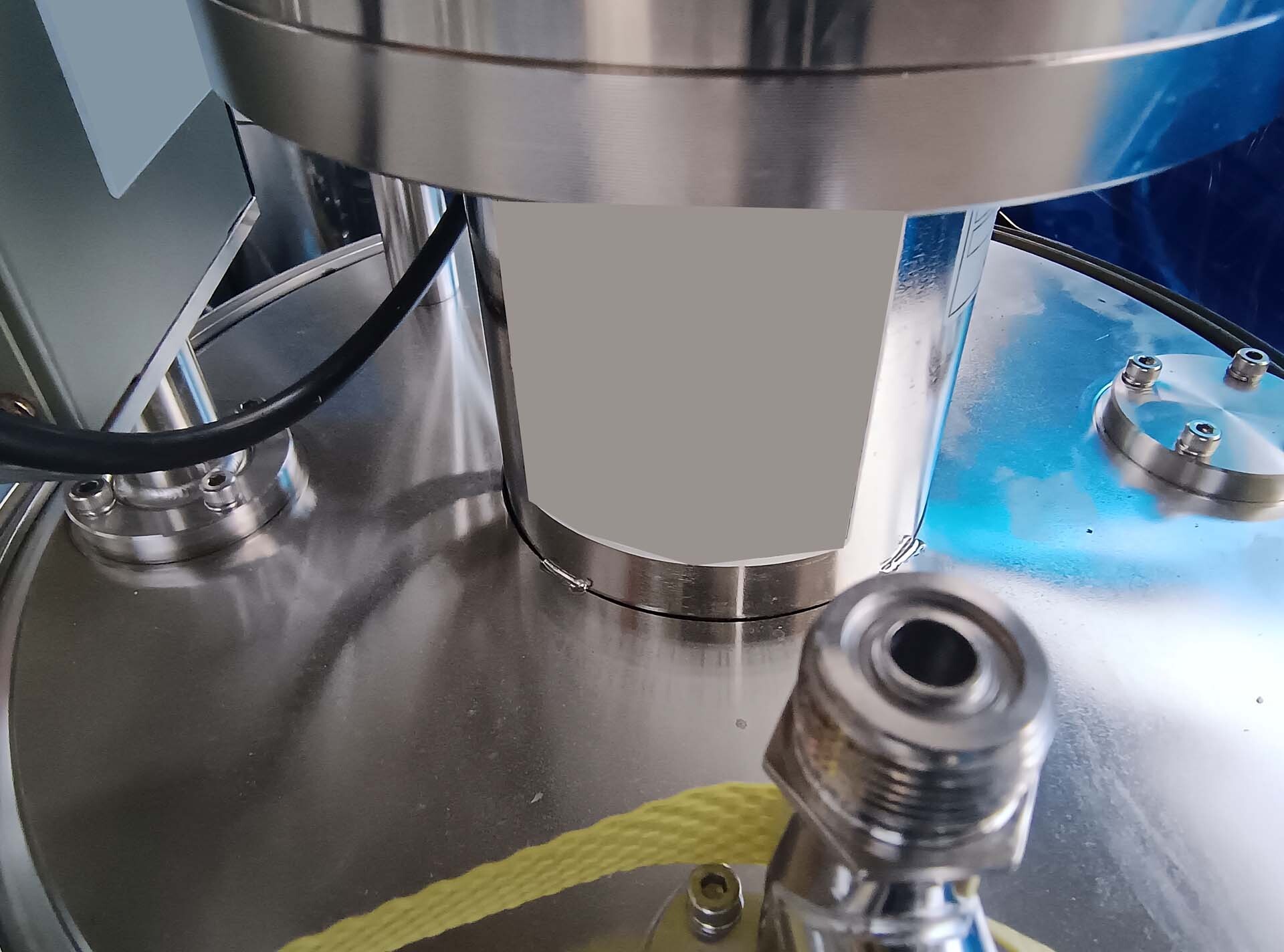 フォト（写真） 使用される ULVAC Cryo-U8HSP 販売のために
