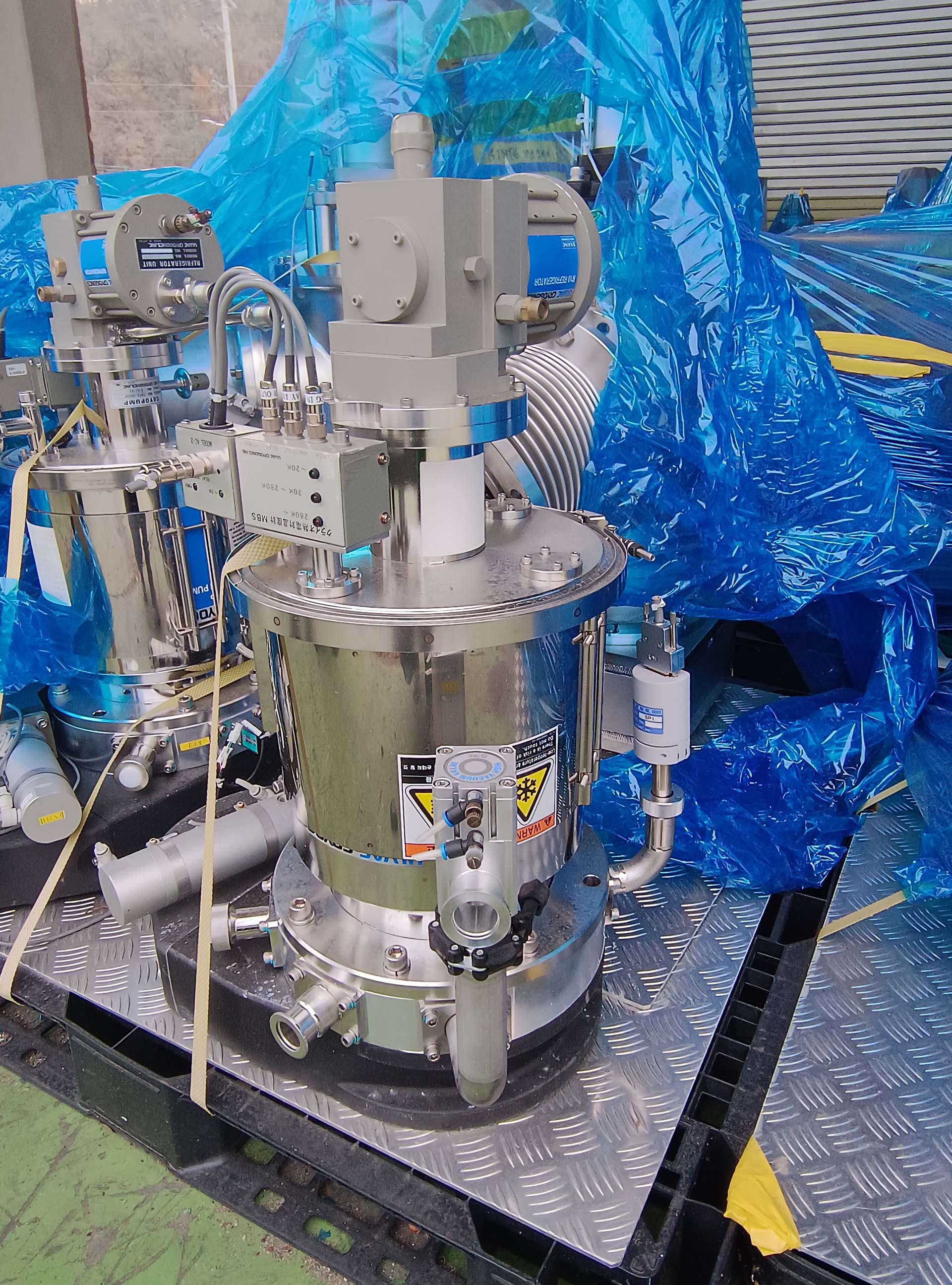 フォト（写真） 使用される ULVAC Cryo-U8HSP 販売のために