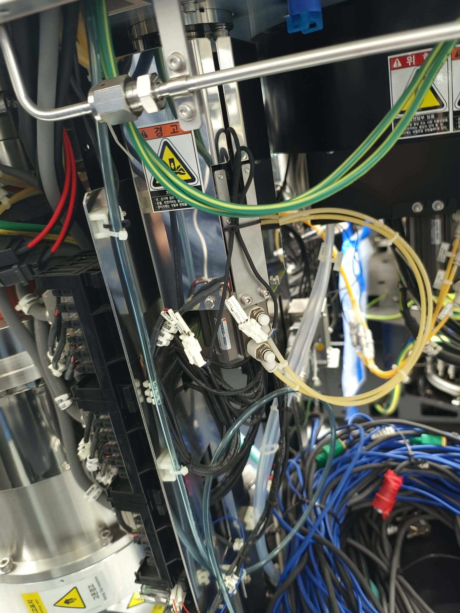 Photo Utilisé ULVAC Entron EX 300 À vendre