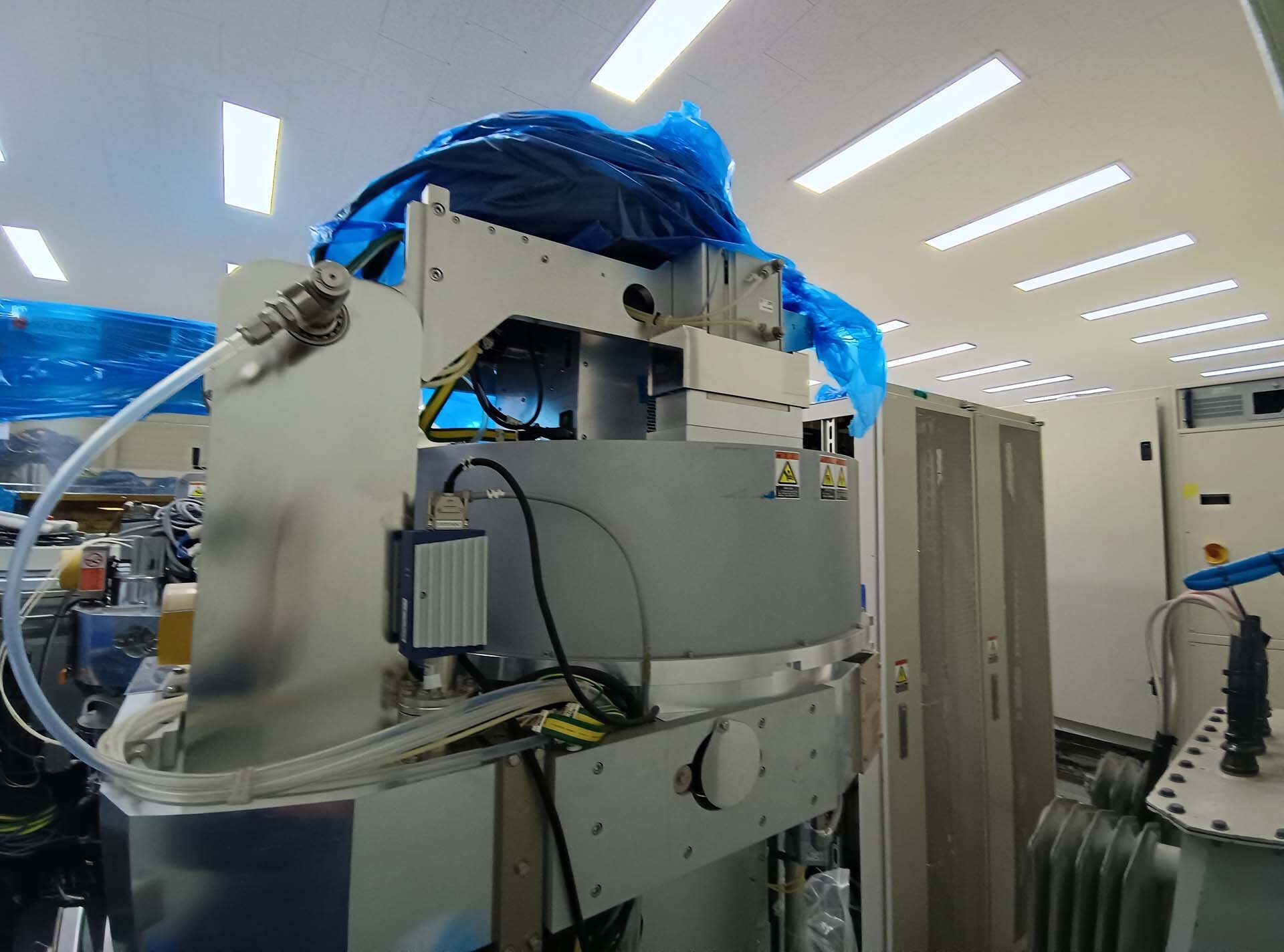 Photo Utilisé ULVAC Entron EX 300 À vendre