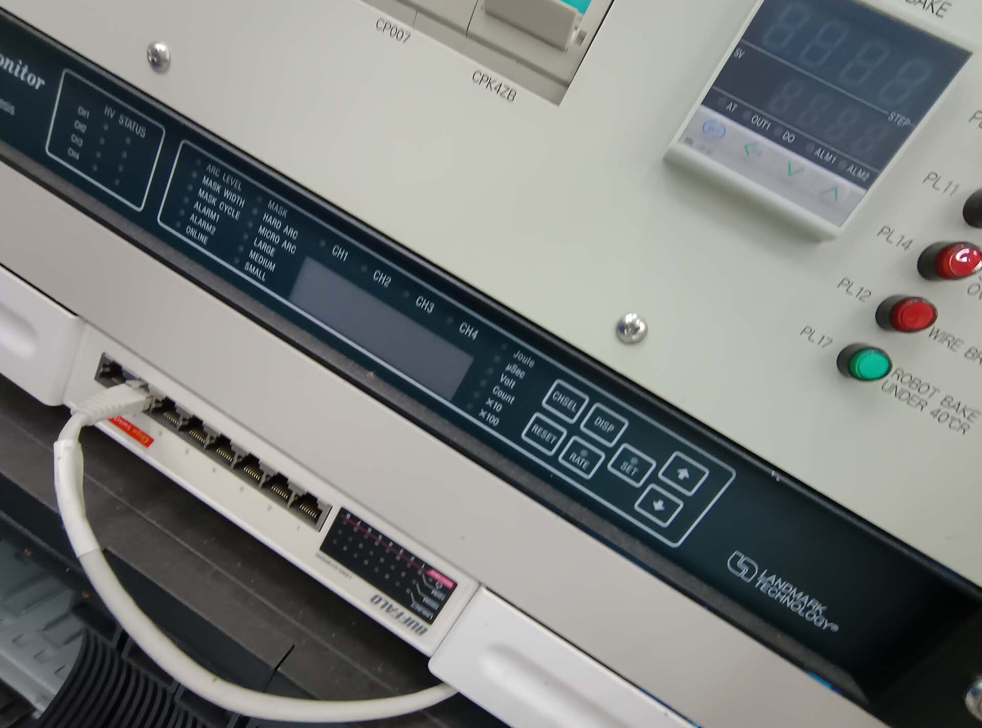 Photo Utilisé ULVAC Entron EX 300 À vendre