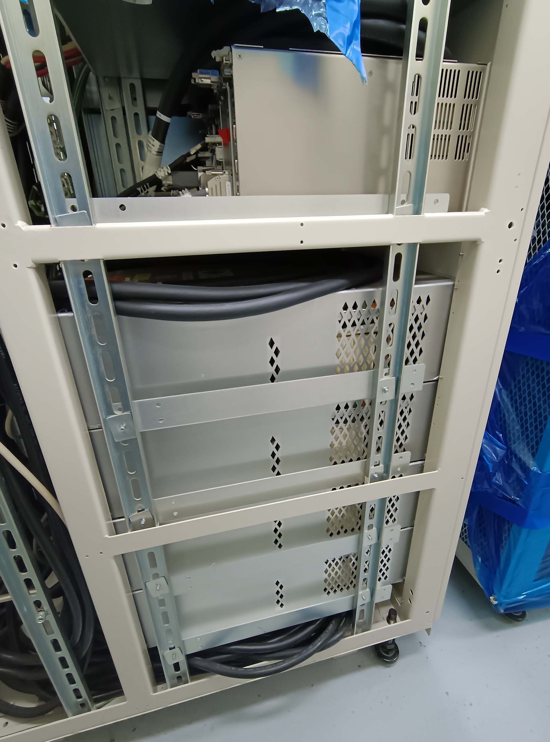 Photo Utilisé ULVAC Entron EX 300 À vendre