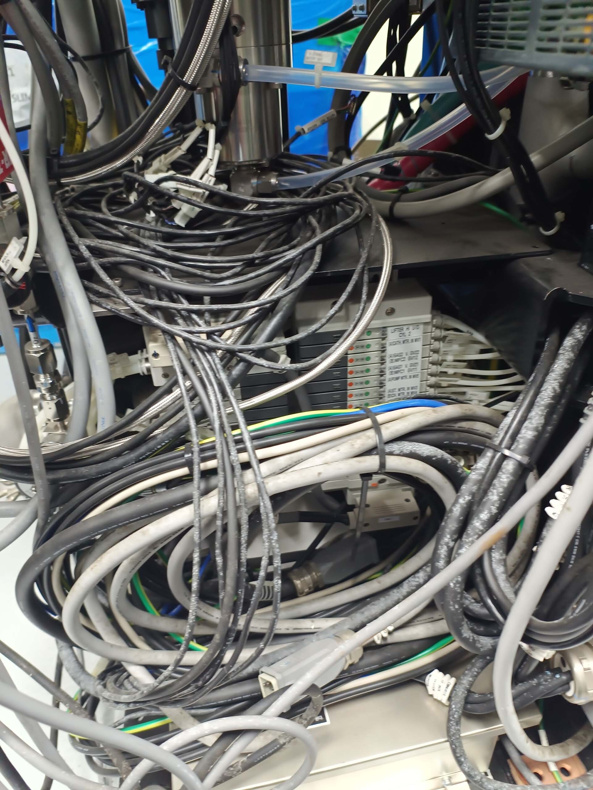 Photo Utilisé ULVAC Entron EX 300 À vendre