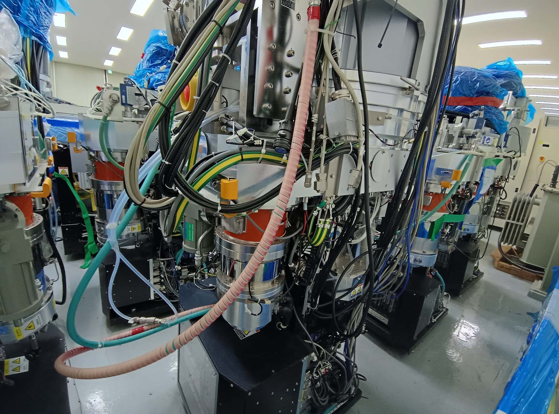 Photo Utilisé ULVAC Entron EX 300 À vendre