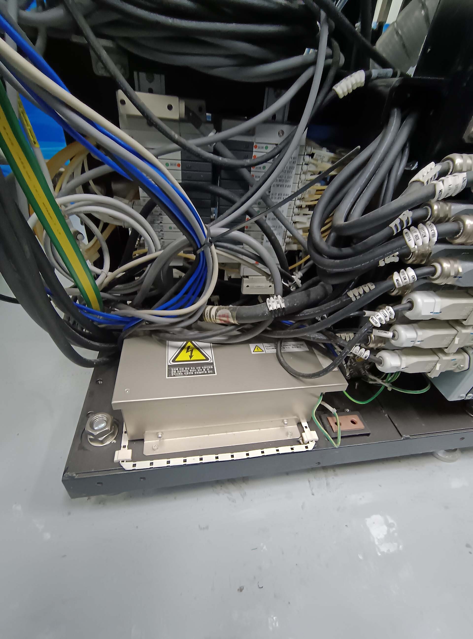 Photo Utilisé ULVAC Entron EX 300 À vendre