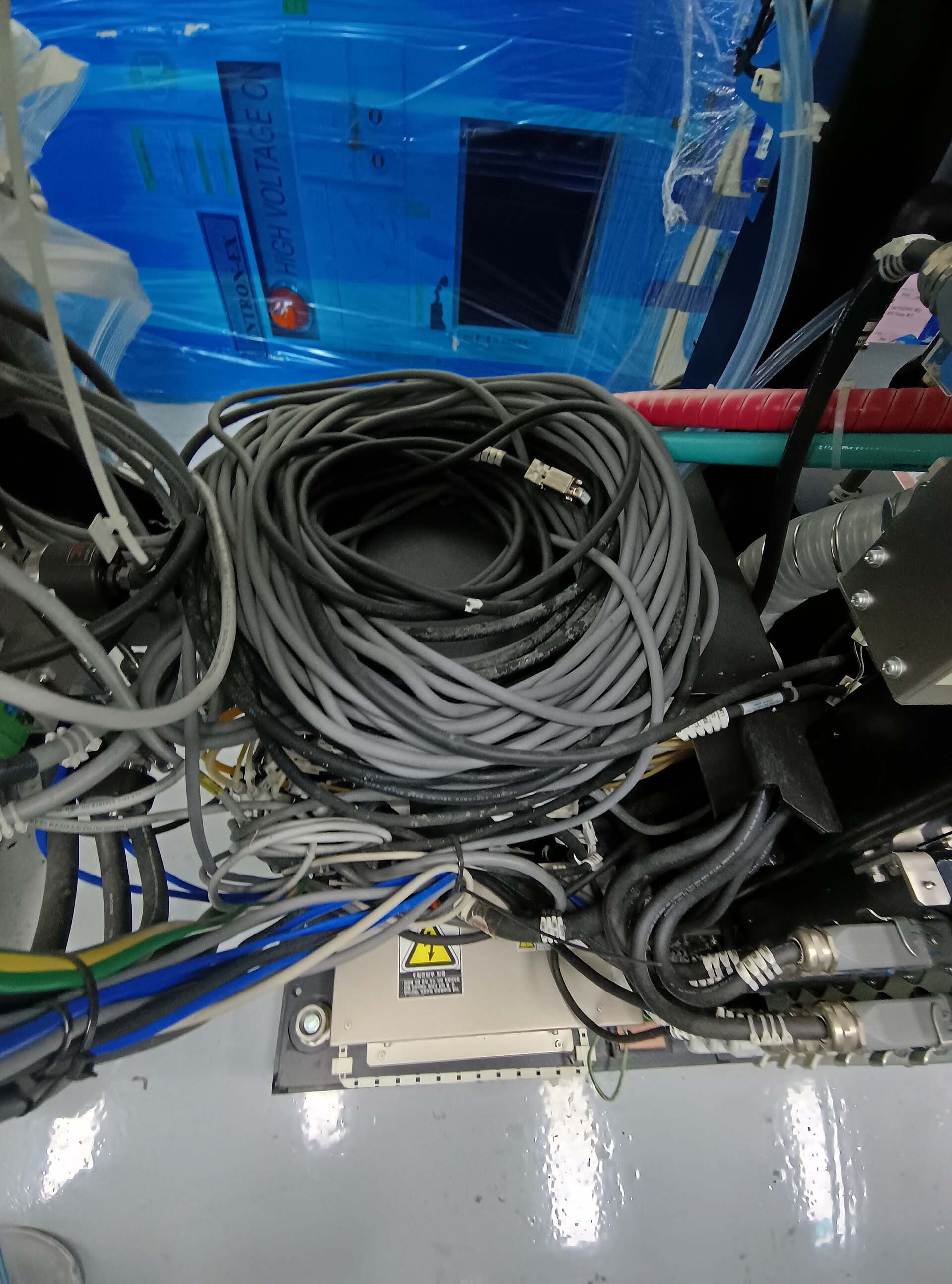 Photo Utilisé ULVAC Entron EX 300 À vendre