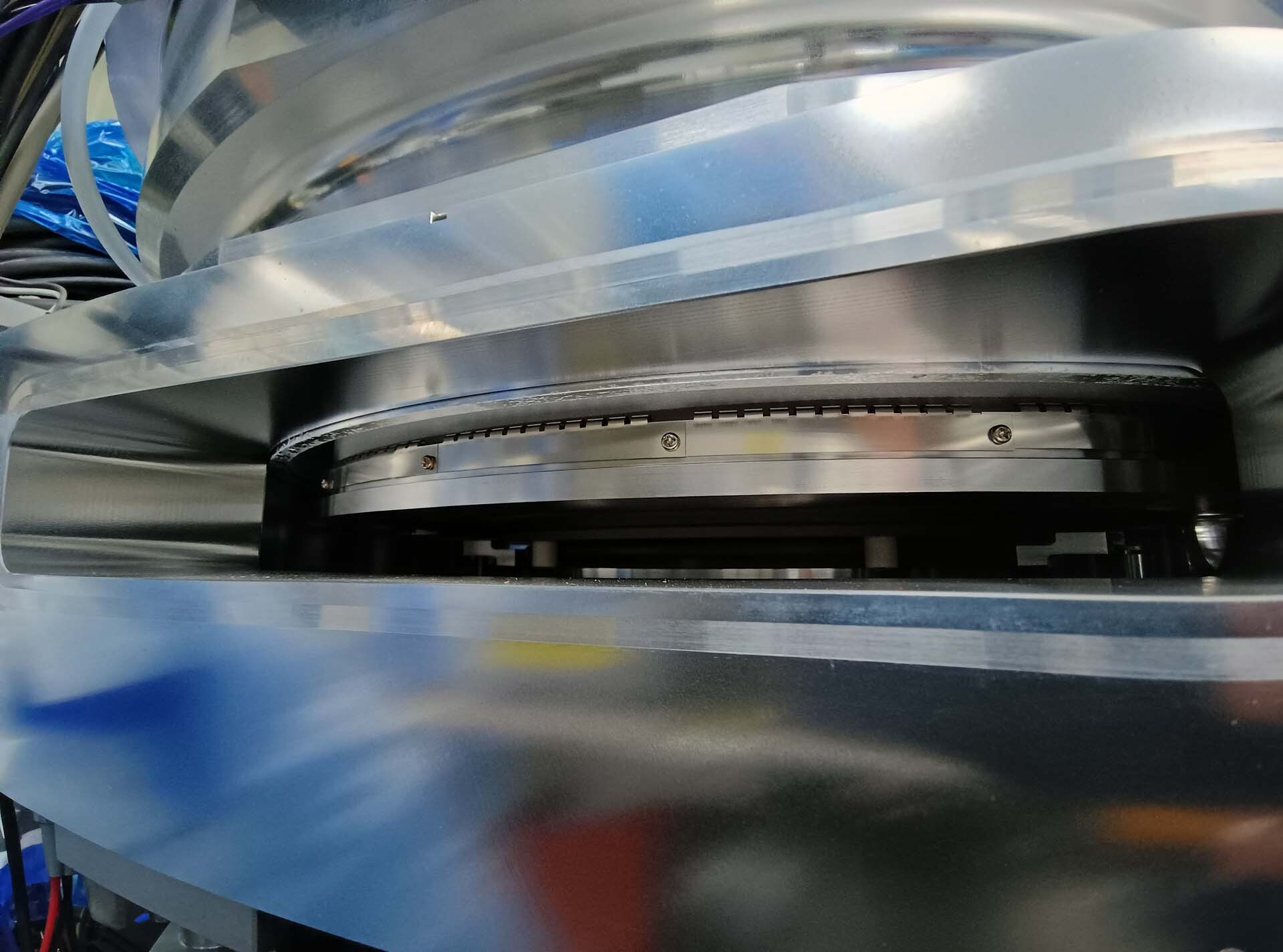 Photo Utilisé ULVAC Entron EX 300 À vendre