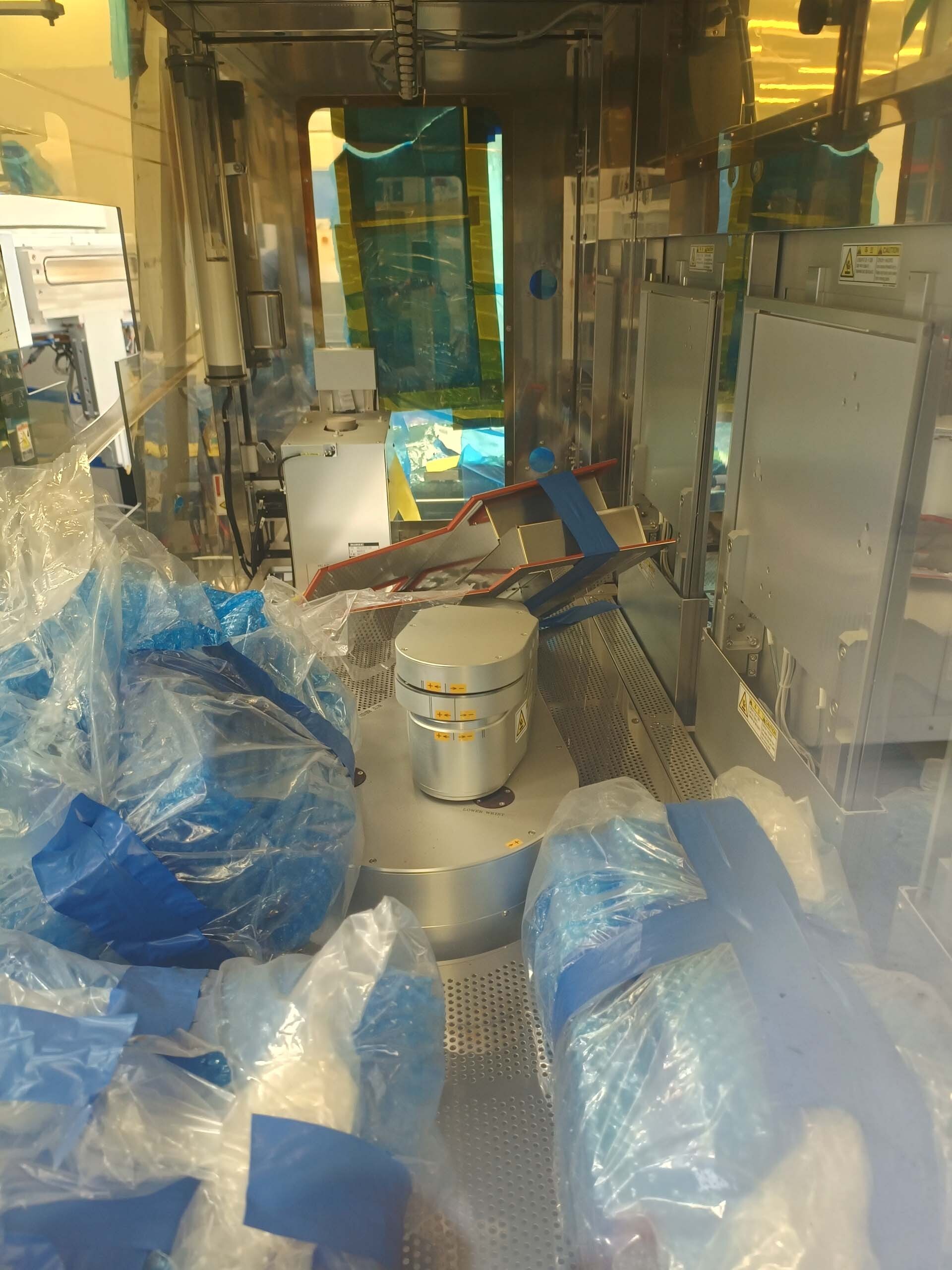Photo Utilisé ULVAC Entron EX 300 À vendre