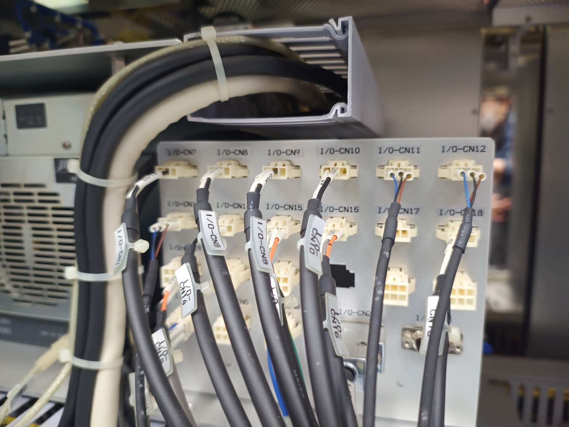 Photo Utilisé ULVAC Entron EX 300 À vendre