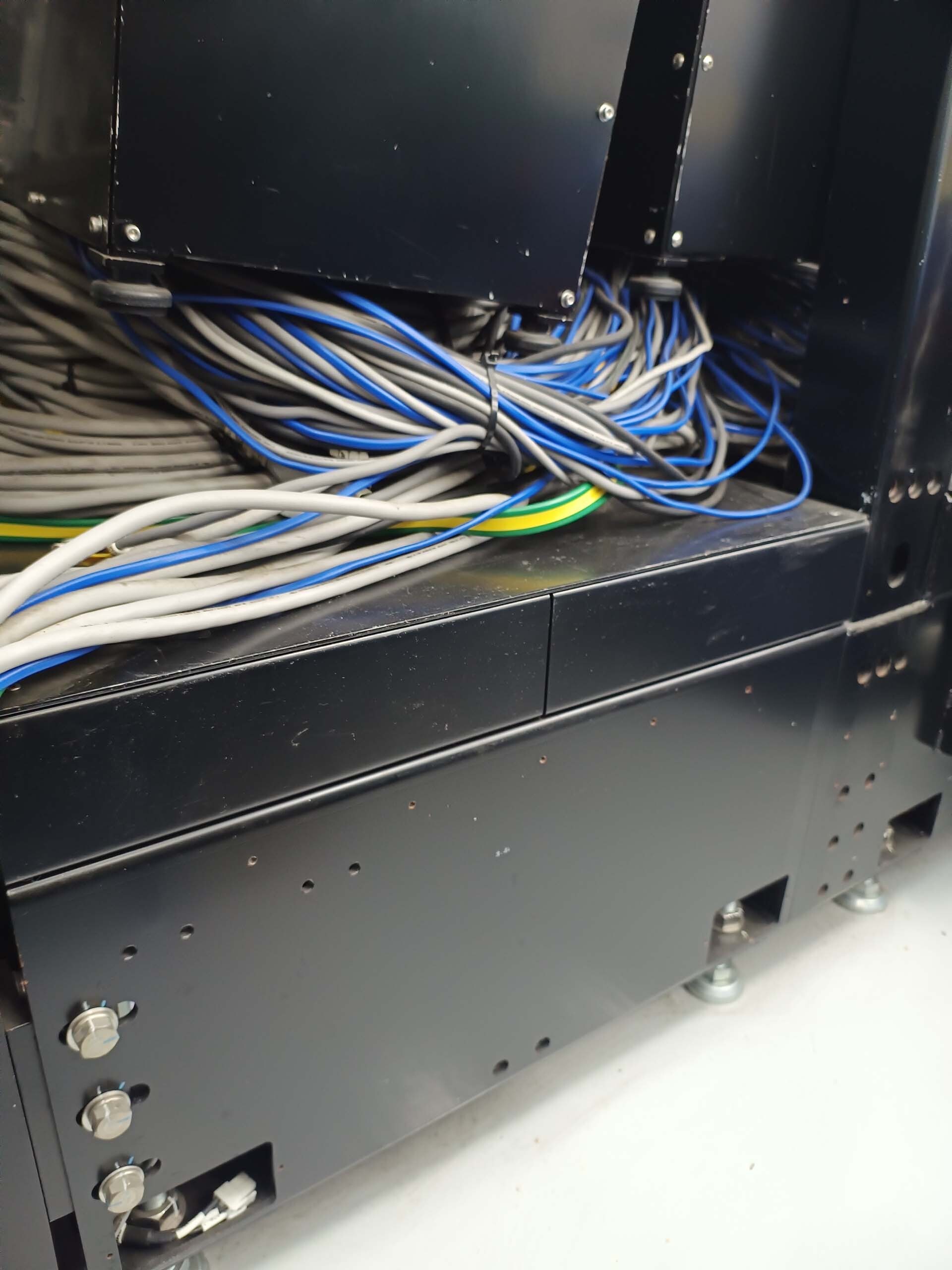 Photo Utilisé ULVAC Entron EX 300 À vendre