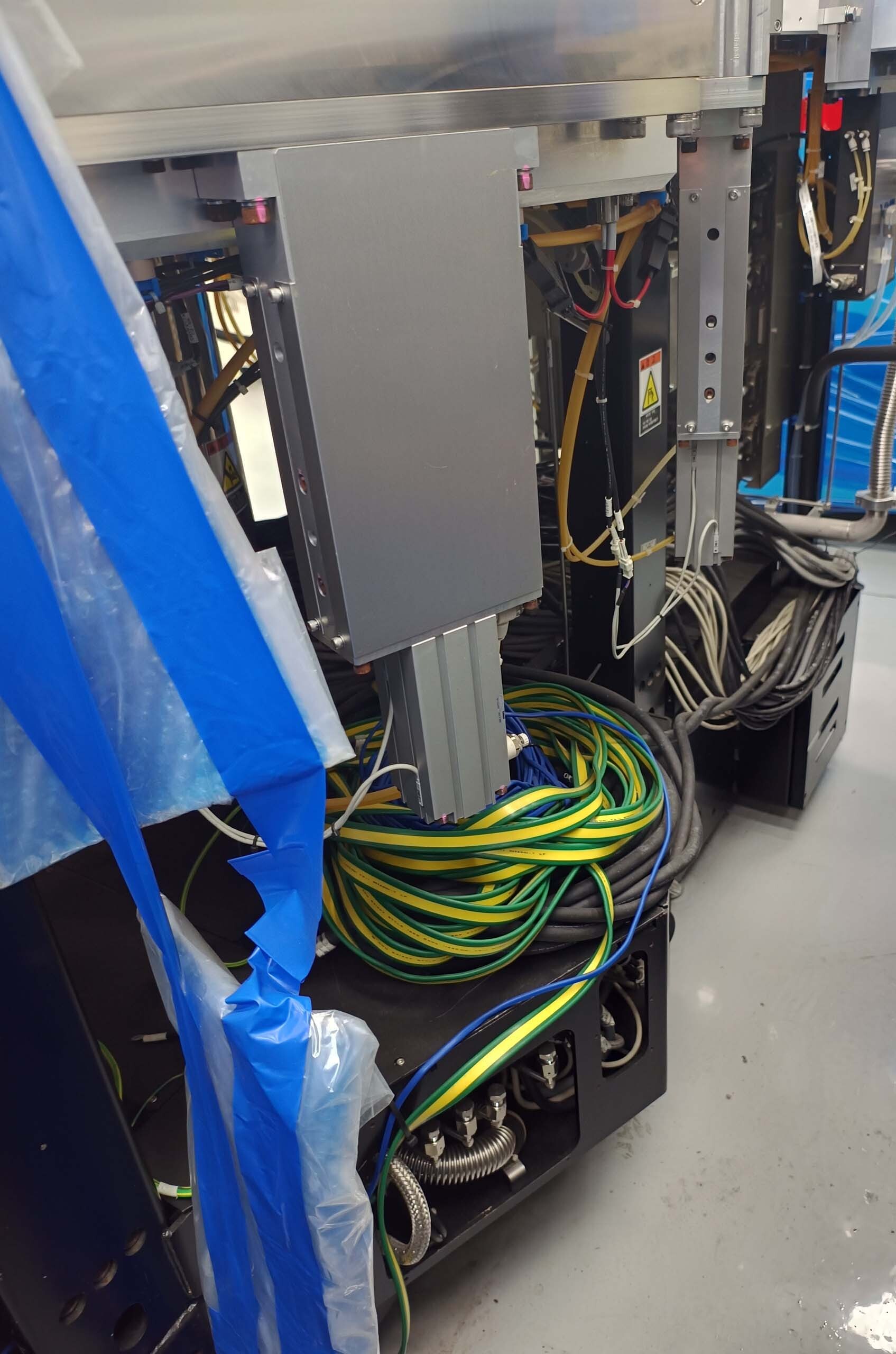 Photo Utilisé ULVAC Entron EX 300 À vendre