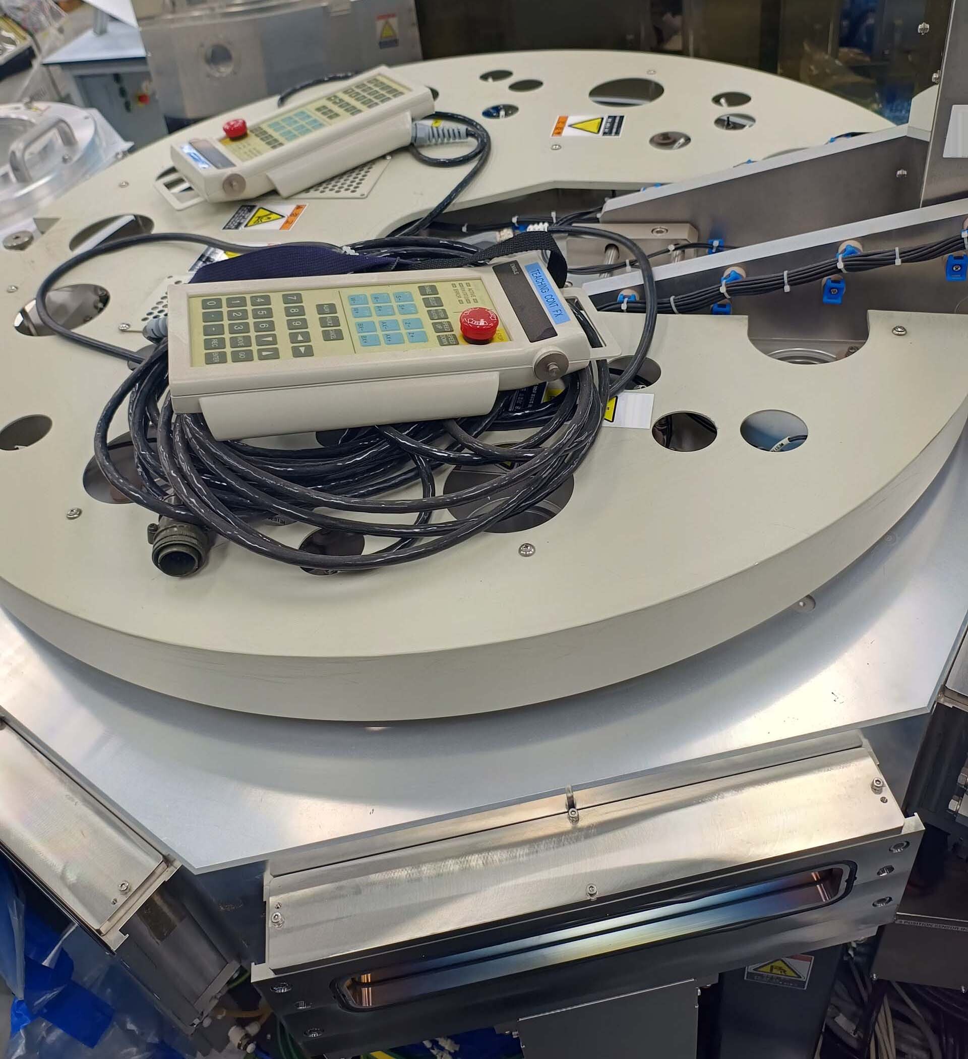 Photo Utilisé ULVAC Entron EX 300 À vendre