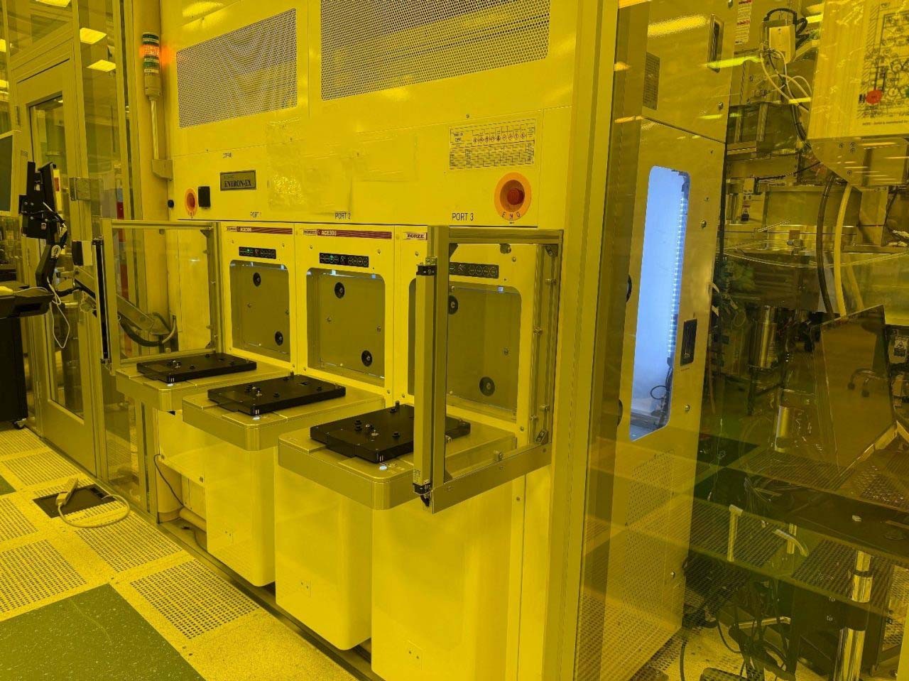 Foto Verwendet ULVAC Entron EX 300 Zum Verkauf