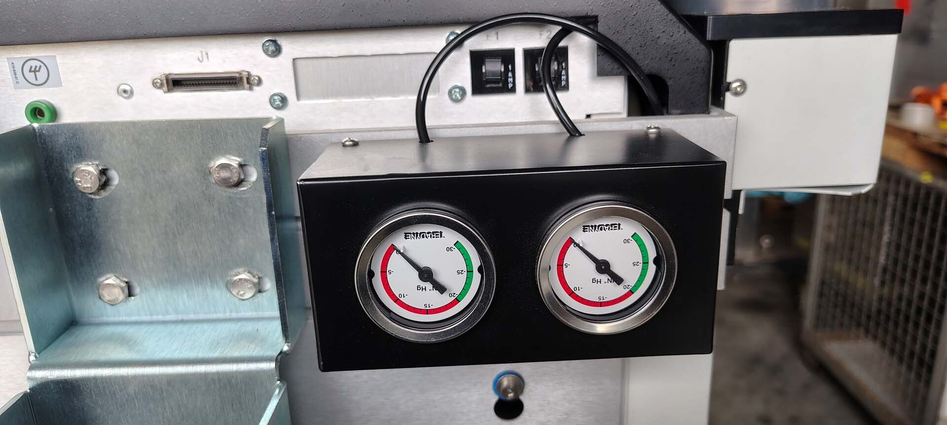 Foto Verwendet TERADYNE J750 EX Zum Verkauf