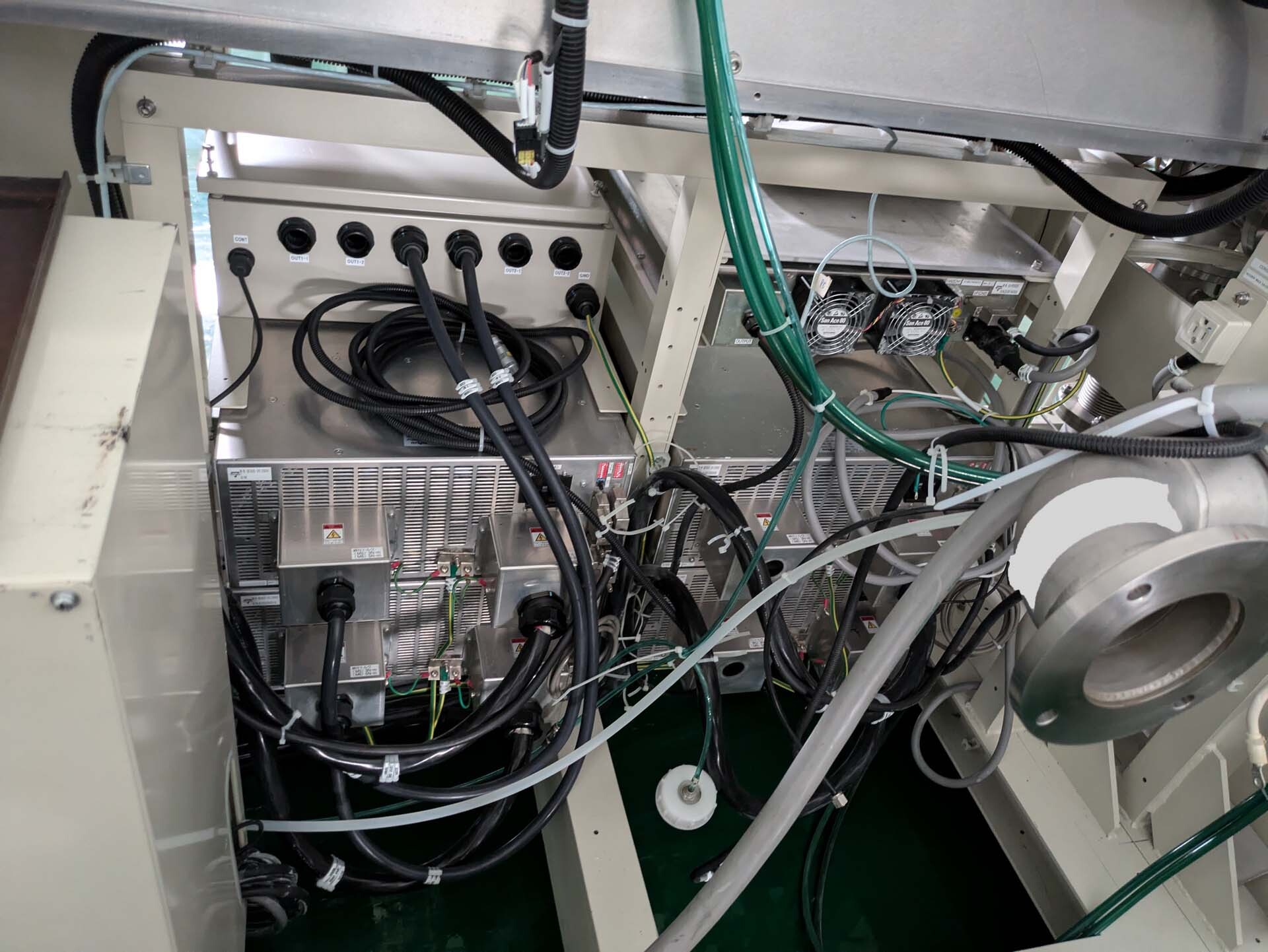 图为 已使用的 ULVAC SDH-4550L 待售