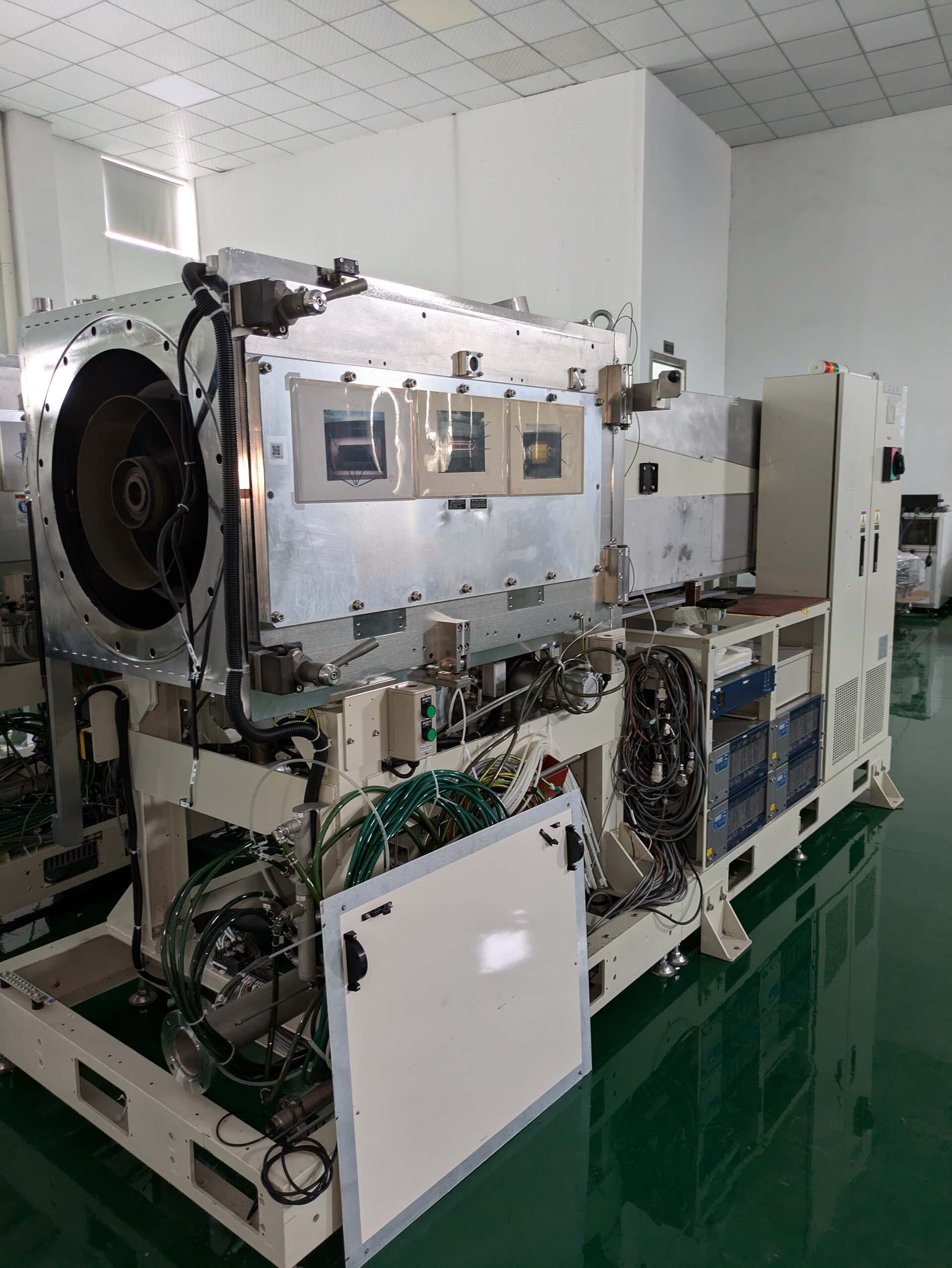 图为 已使用的 ULVAC SDH-4550L 待售