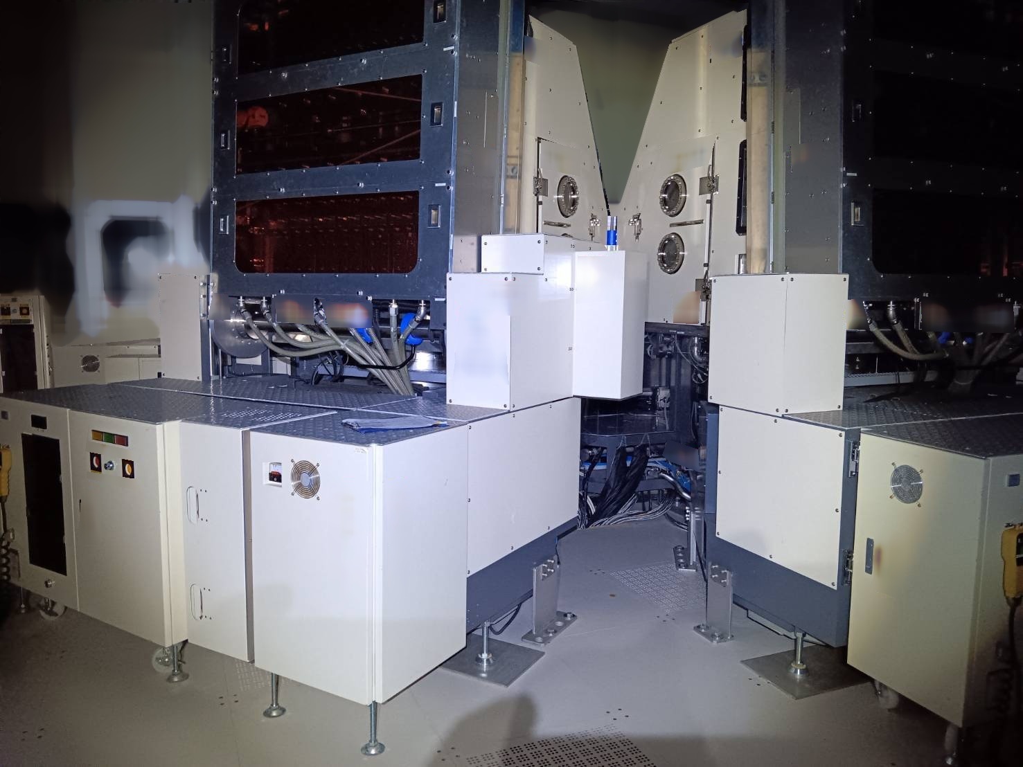 Photo Used ULVAC SMD-950X For Sale