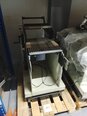 사진 사용됨 UNIVERSAL GENESIS Trolleys 판매용
