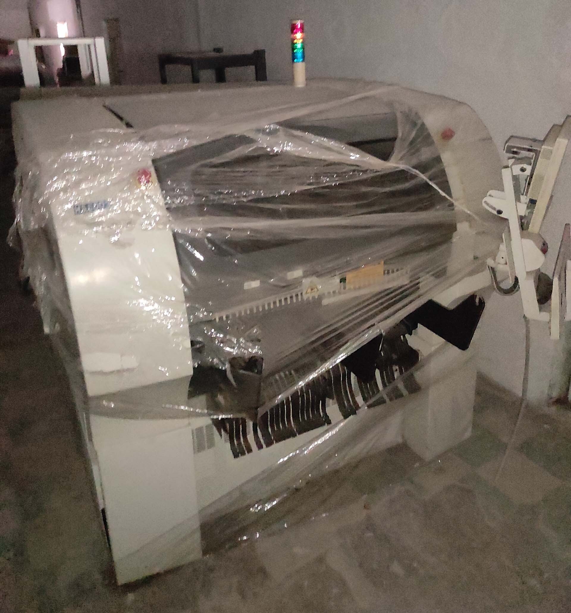 图为 已使用的 UNIVERSAL LASER SYSTEMS / ULS SM-363 待售