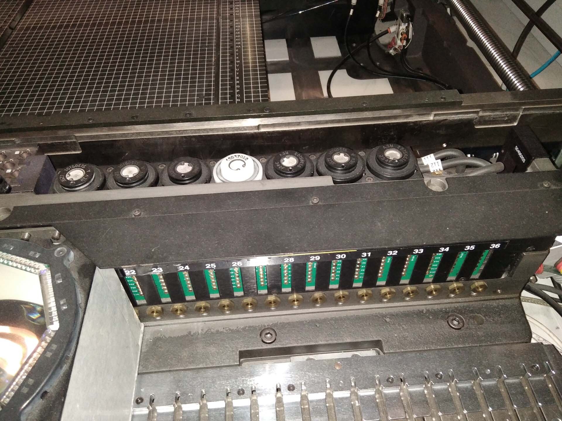 圖為 已使用的 UNIVERSAL AX-7S 待售